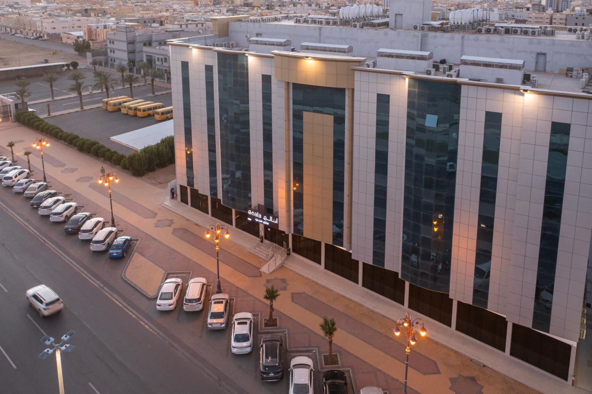 Enala Hotel Apartments - Tabuk Buitenkant foto