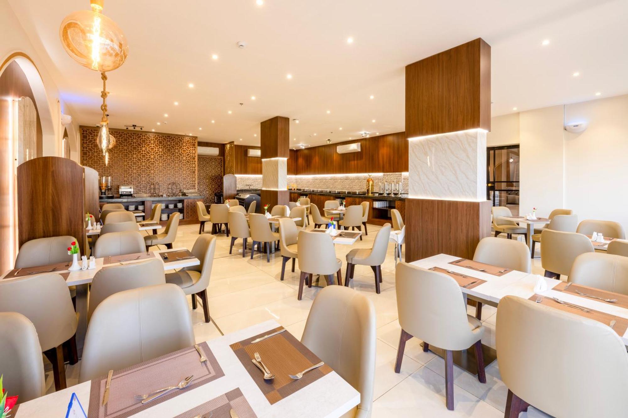 Enala Hotel Apartments - Tabuk Buitenkant foto