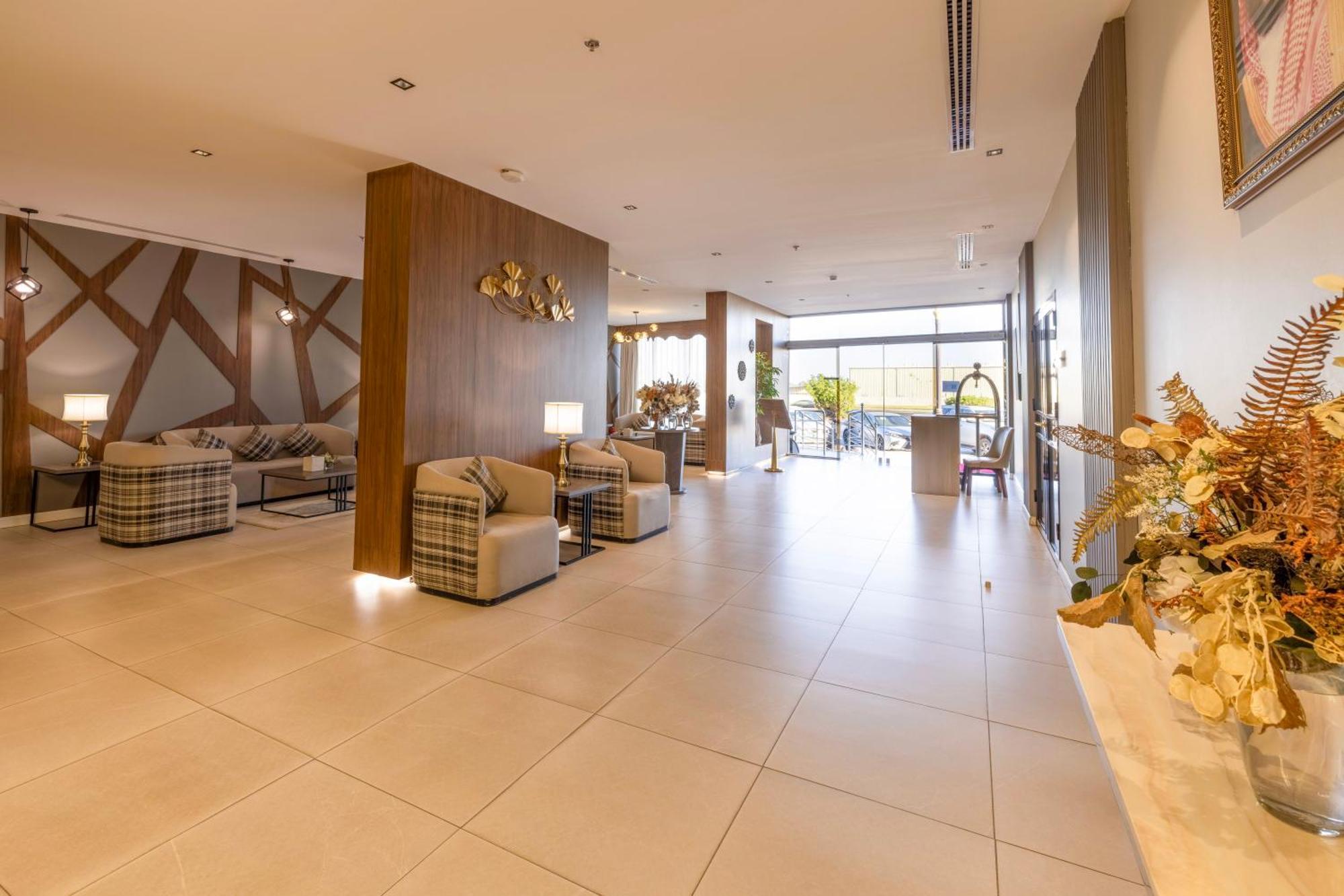 Enala Hotel Apartments - Tabuk Buitenkant foto